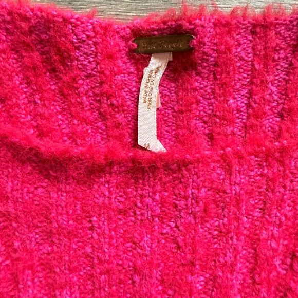 Free People Hot Pink Puff Sleeve Ribbed Cropped Sweater Womens Medium - Picture 2 of 3